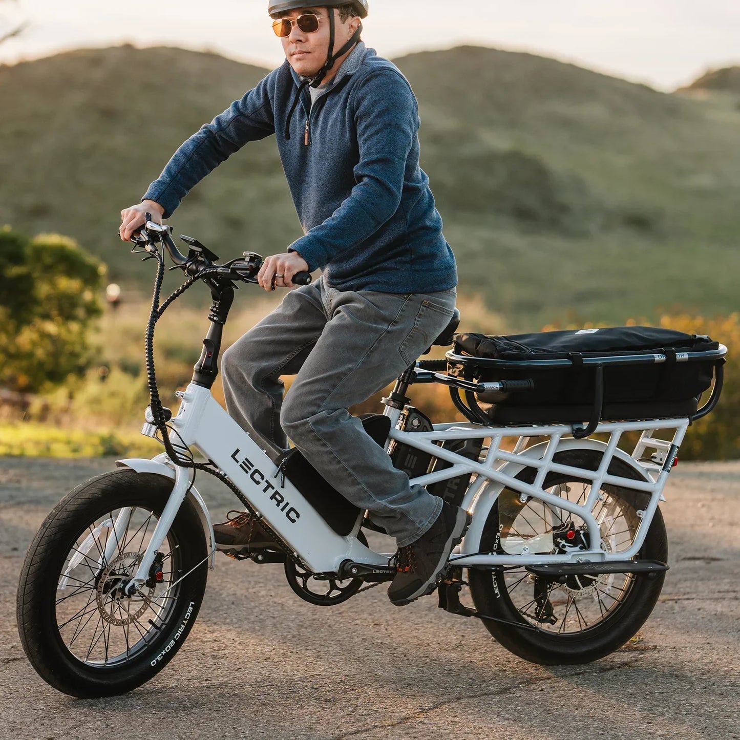 XPedition Dual-Battery Cargo eBike